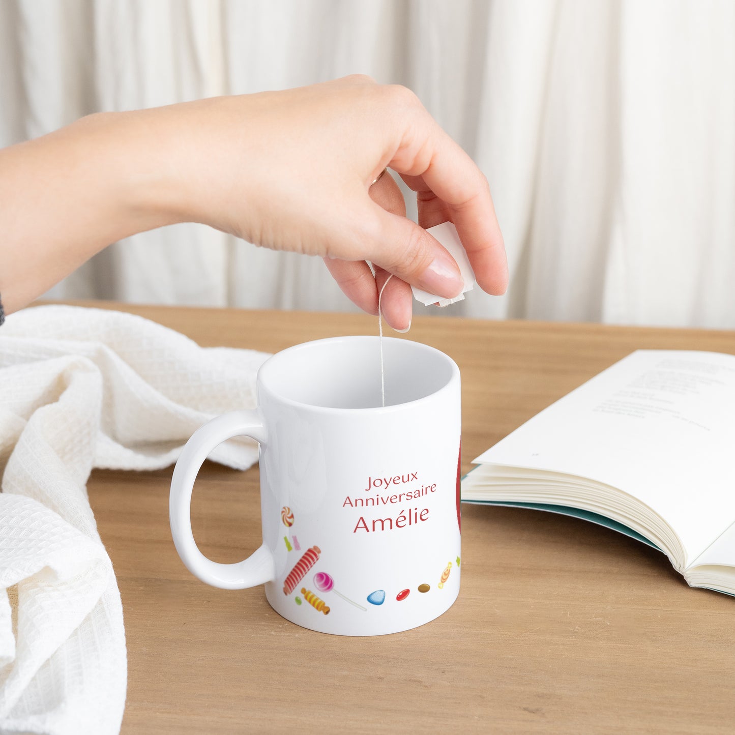 Mug Anniversaire Enfant Blanc Bonbons à foison photo N° 3