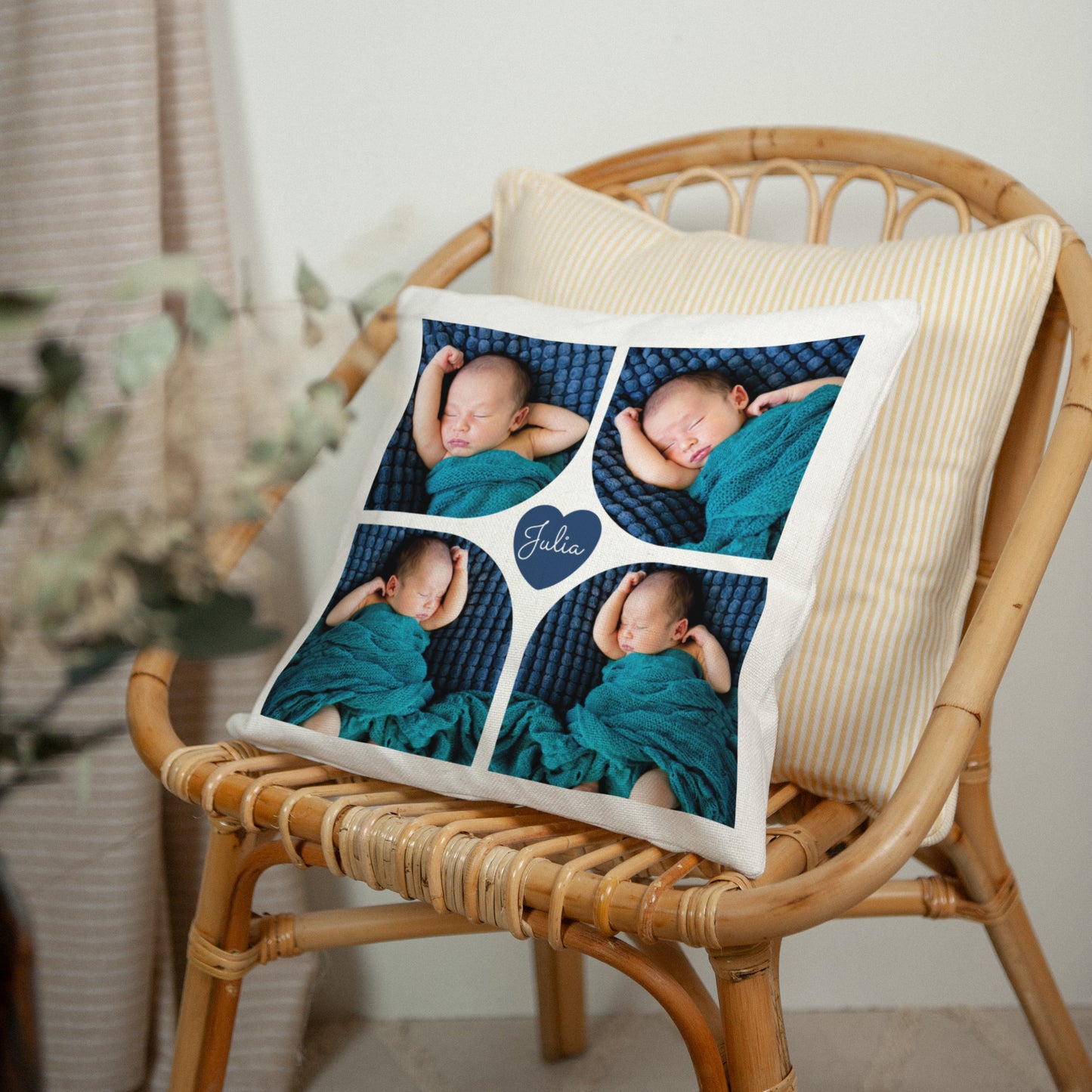 Coussin Naissance Beige naturel Multi-photos Coeur Fushia photo N° 2
