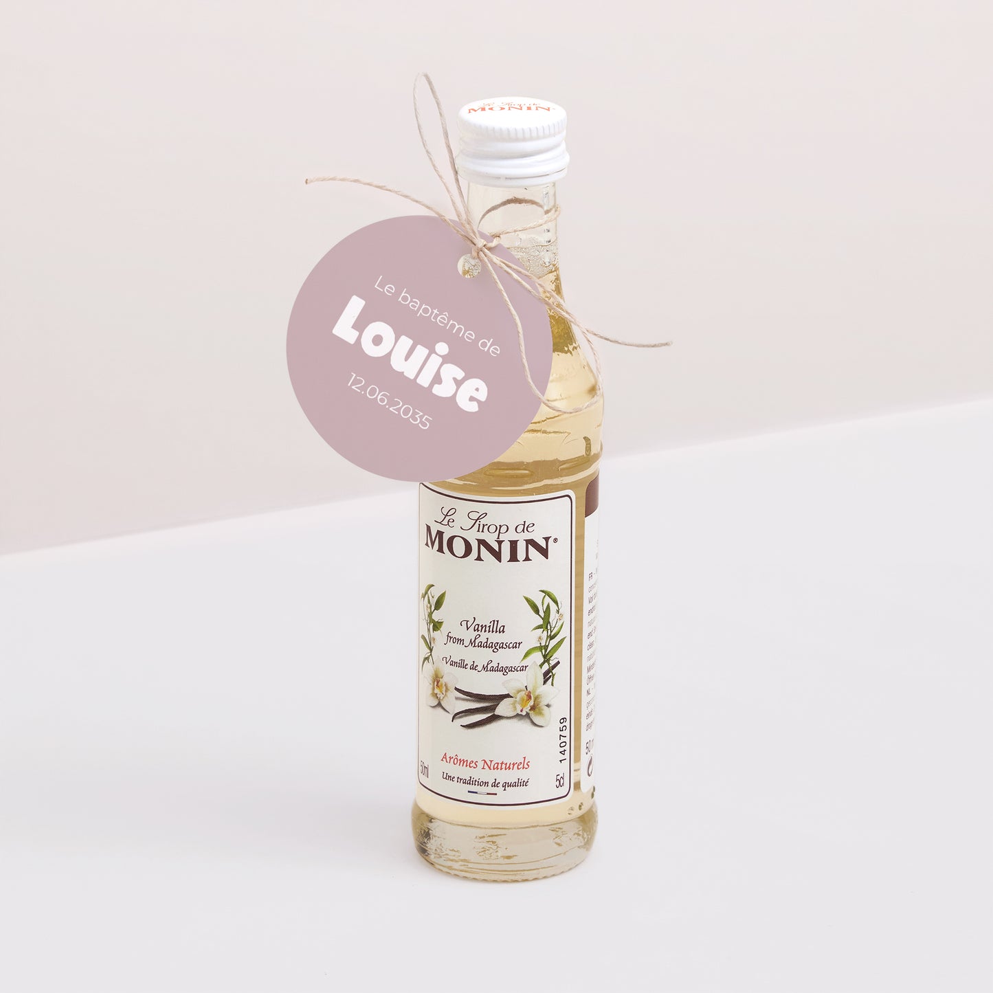 Etiquette perforée Baptême Ronde Coeur poudré photo N° 3