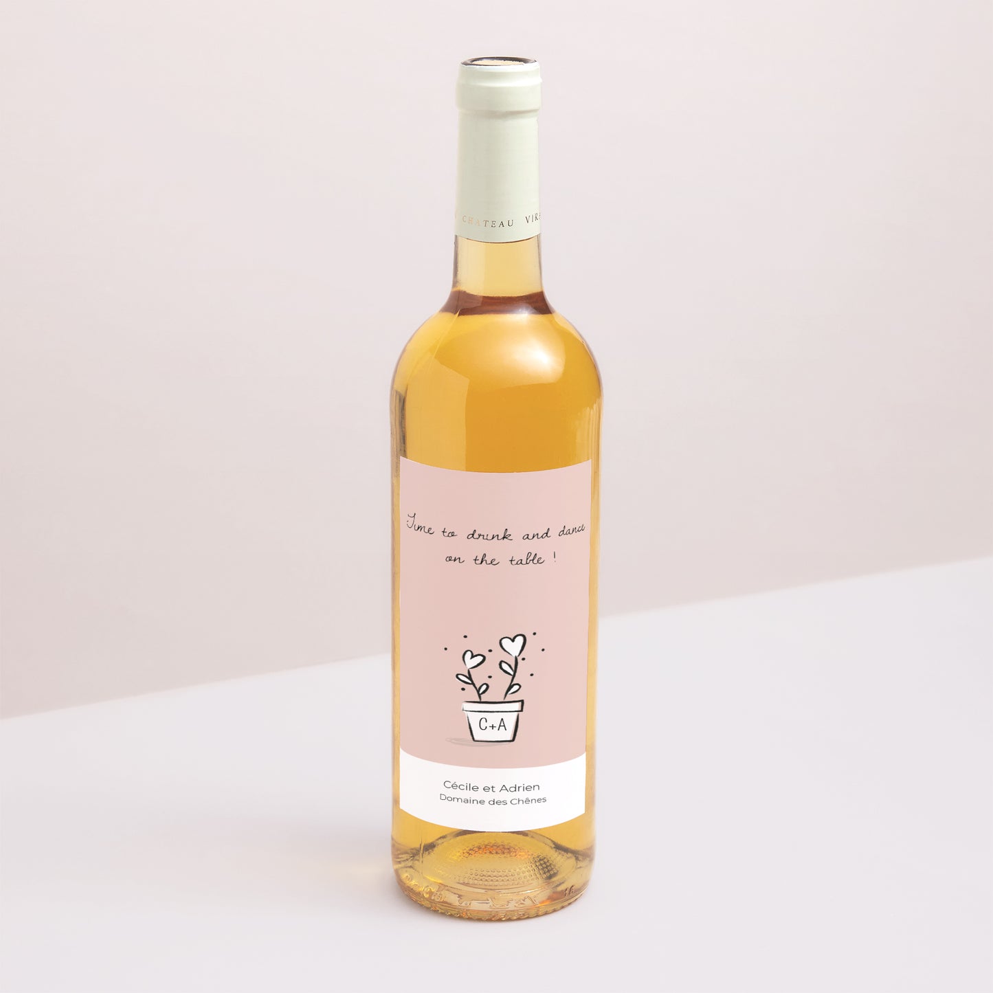 Etiquette bouteille Mariage Portrait 2 coeurs photo N° 1