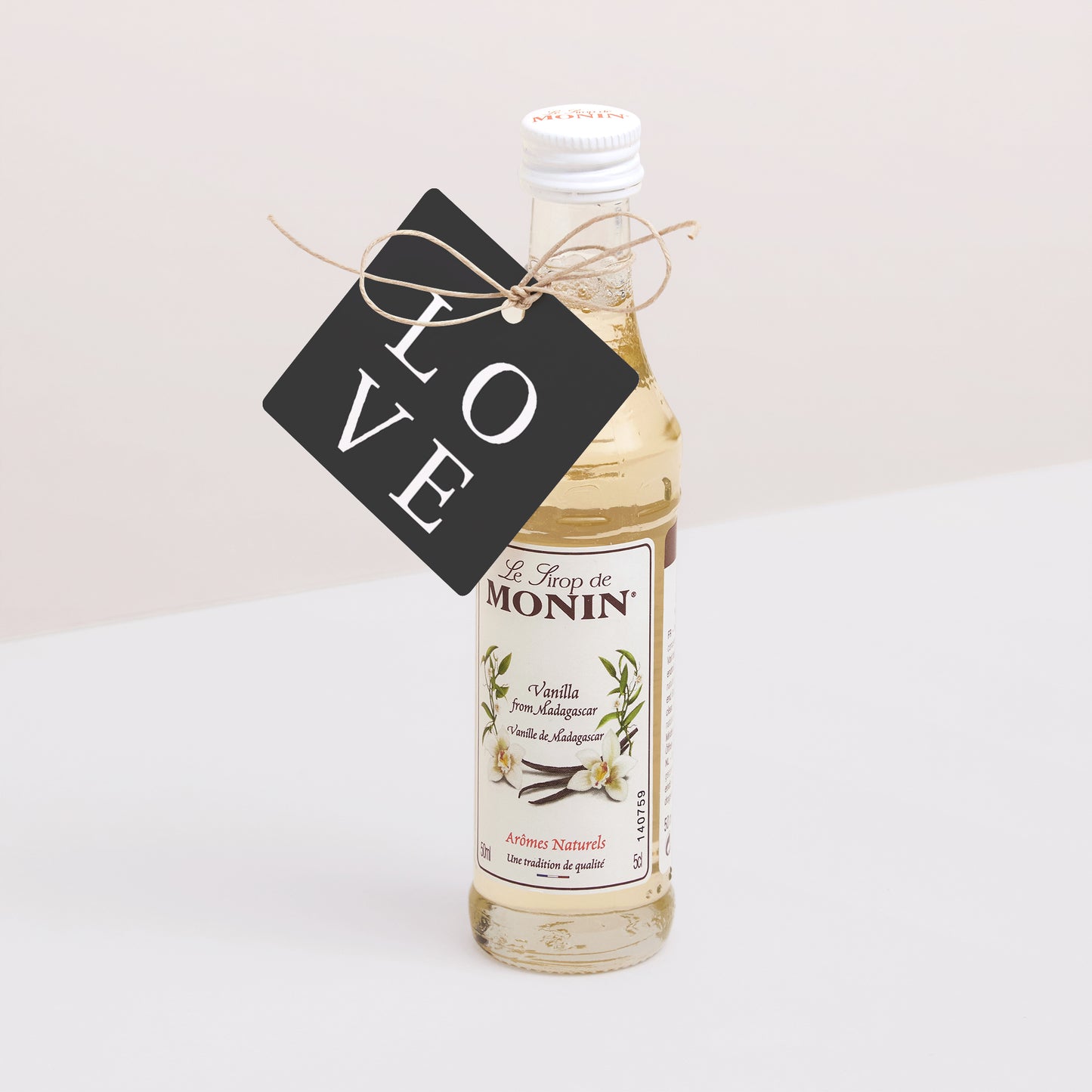 Etiquette perforée Mariage Carrée Carré Typographique photo N° 3