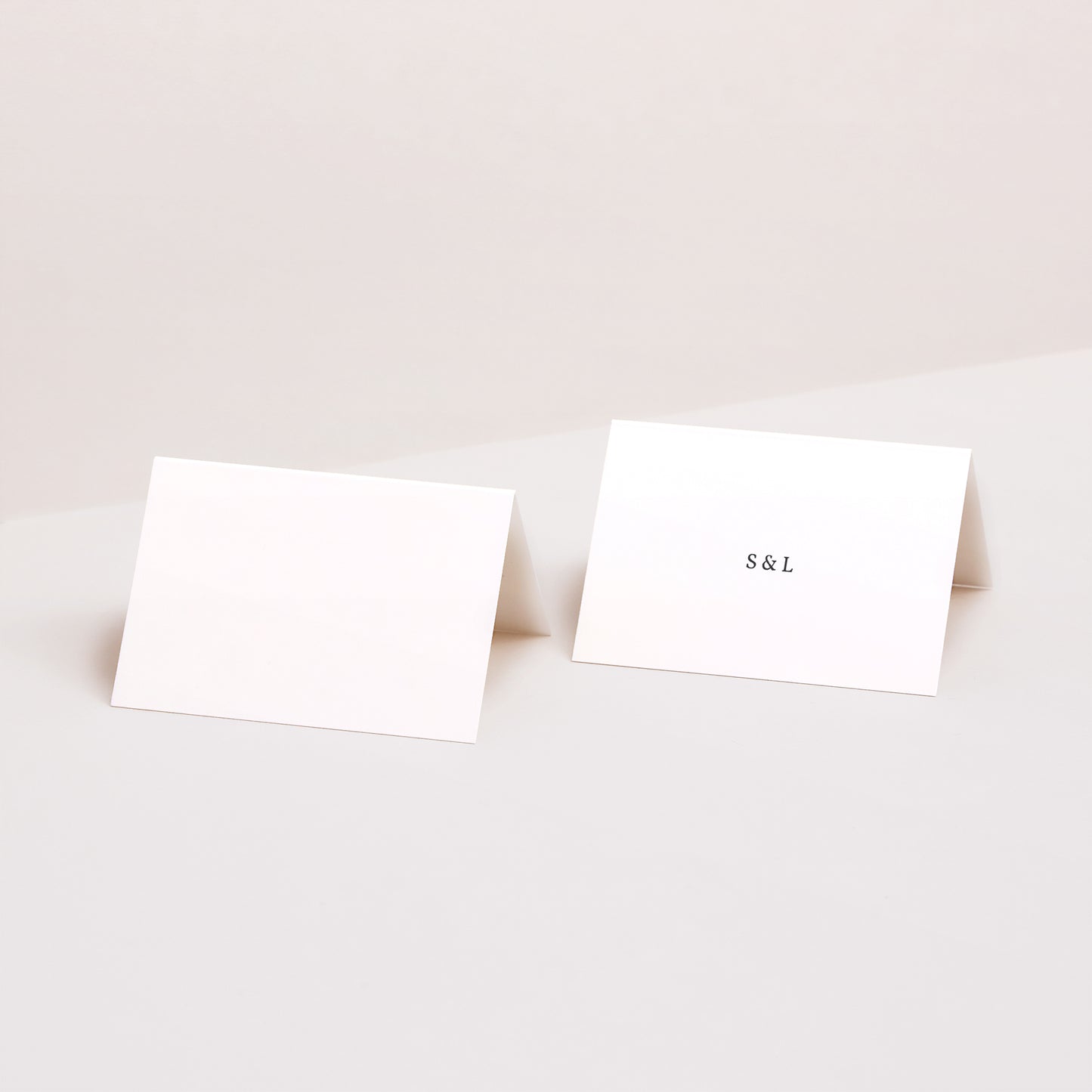 Marque-place Mariage 2 volets Carré Typographique photo N° 1