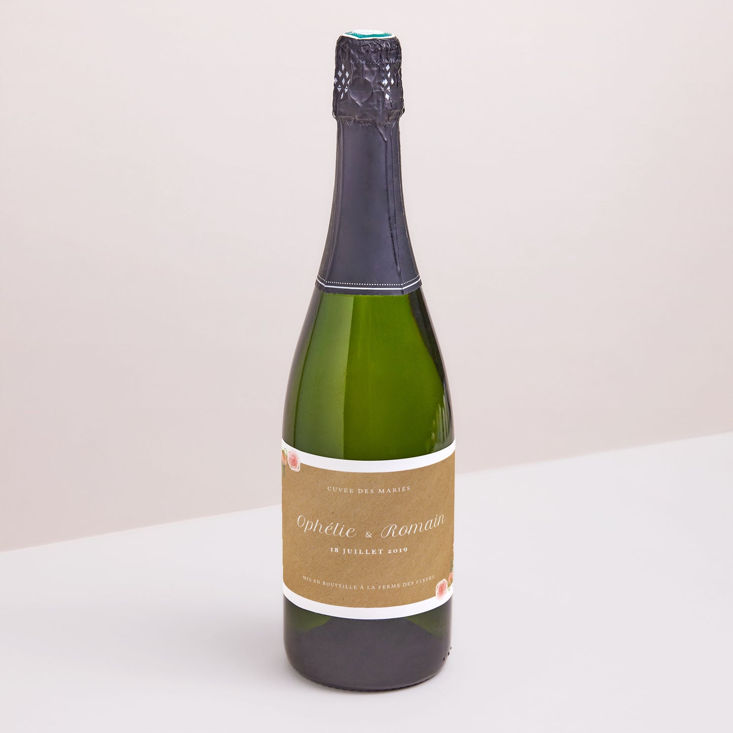 Etiquette bouteille Mariage Paysage Couronne Florale photo N° 1