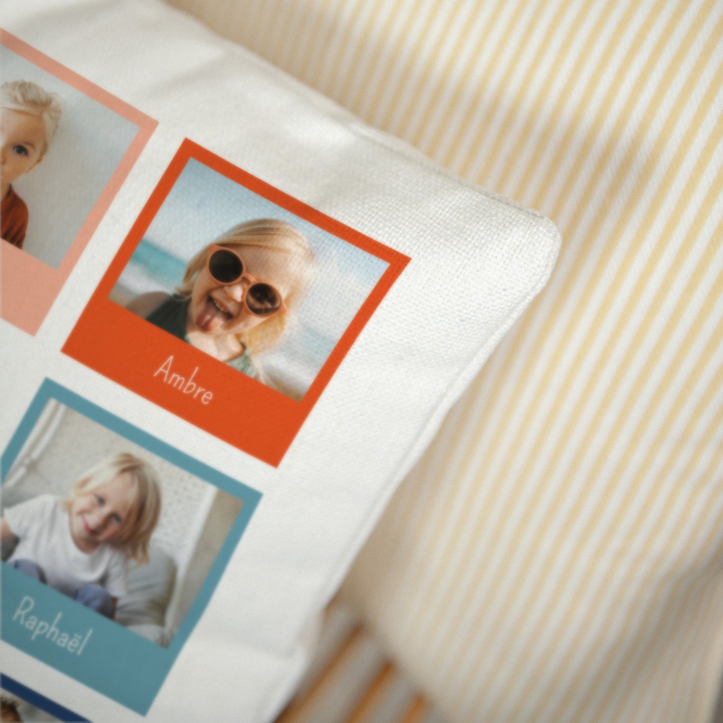 Coussin Fin d'année Beige naturel Jolis Vecteurs de Noël photo N° 3