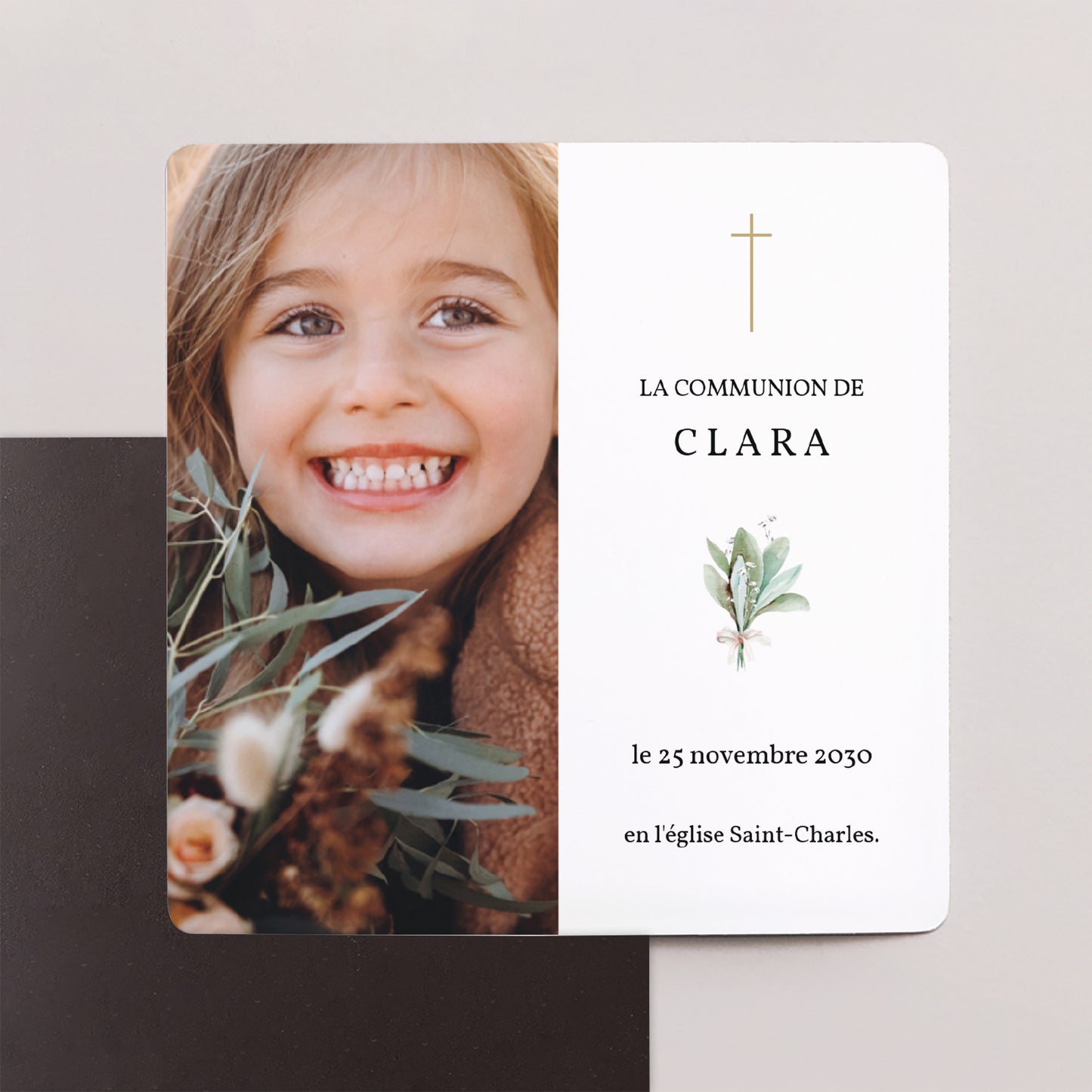Faire-part Communion Lot de 9, magnétique Couronne Florale, médaillon et croix d'or photo N° 1