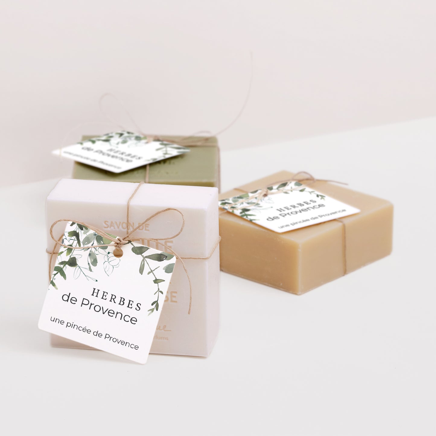 Etiquette perforée Mariage Carrée Floral et Eucalyptus photo N° 2