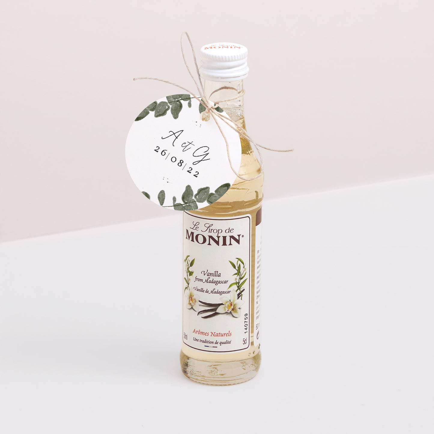 Etiquette perforée Mariage Ronde Eucalyptus aquarelle photo N° 3