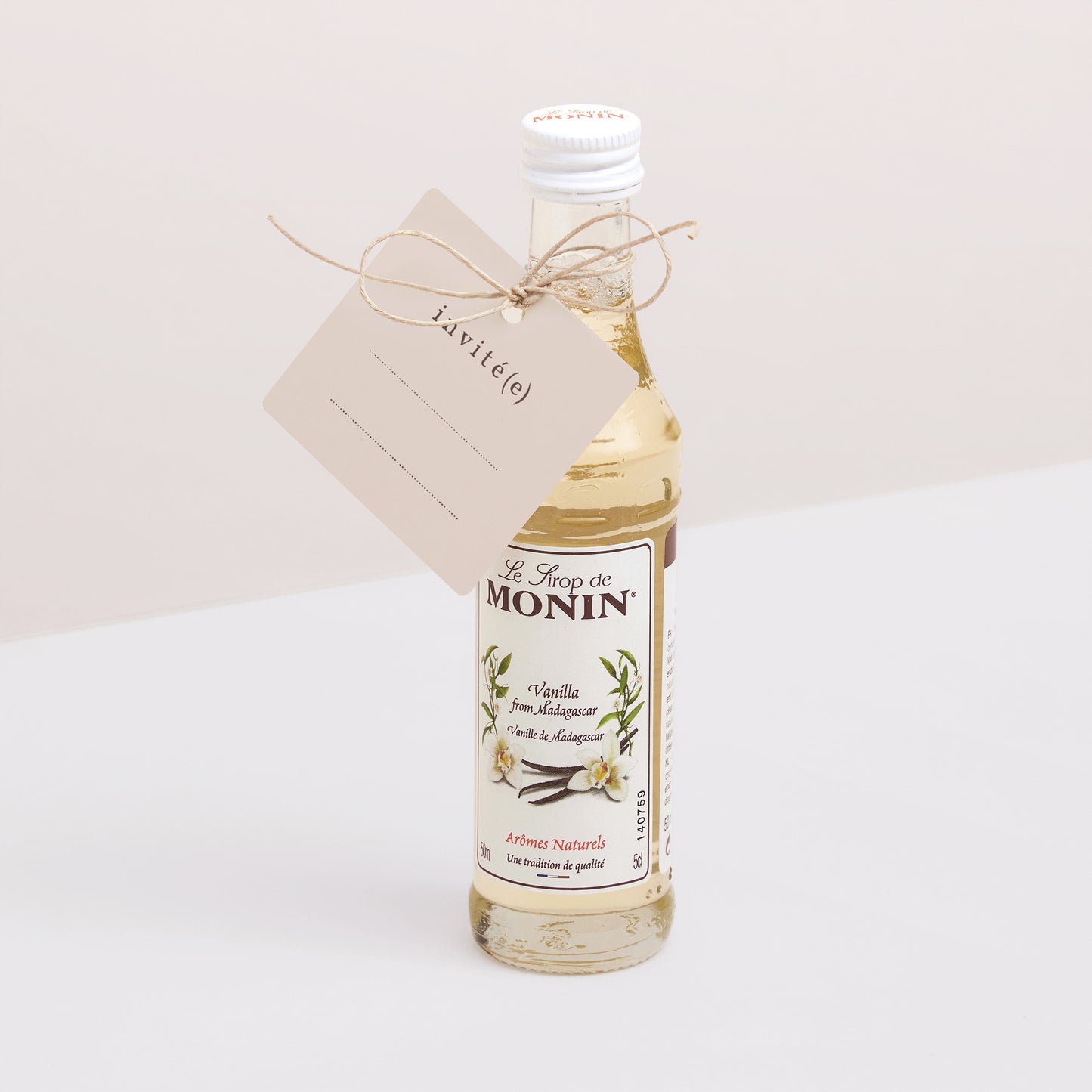 Etiquette perforée Mariage Carrée Silhouette florale III - Cerisier photo N° 3