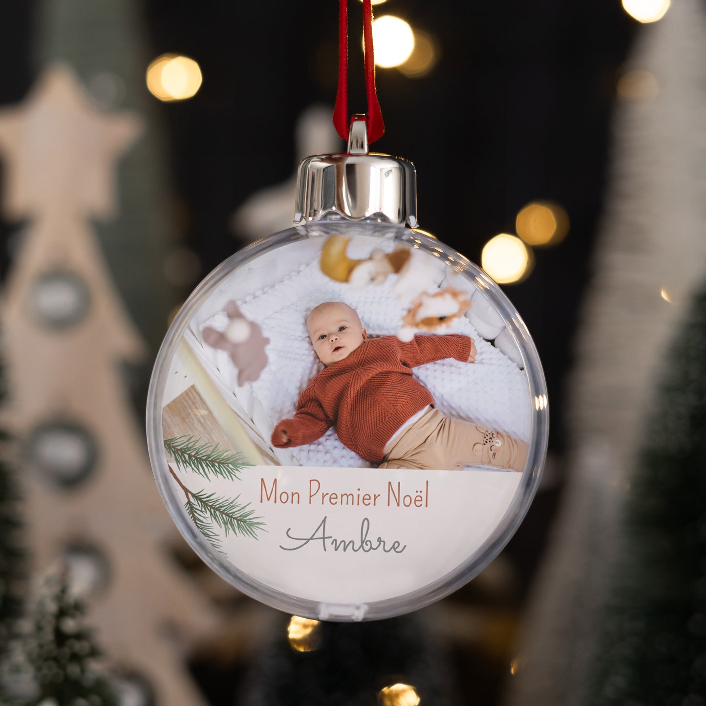 Boule de Noël Fin d'année Ronde Branches de sapin de Noël photo N° 1