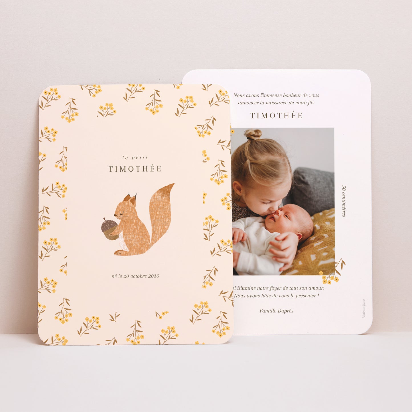 Faire-part Naissance Portrait, bords arrondis ecureuil, motif fleurs photo N° 1