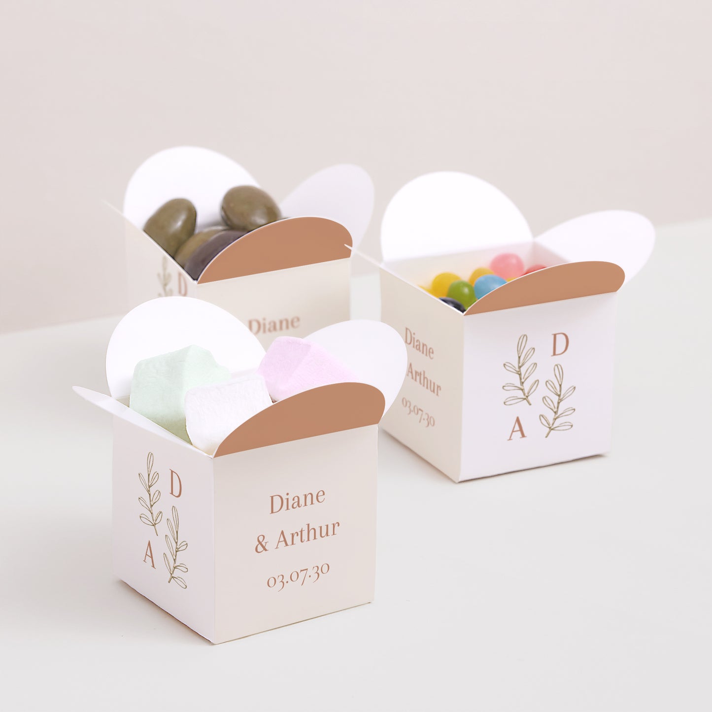 Boîte à dragées Mariage Ouverture papillon Végétal Corail photo N° 3