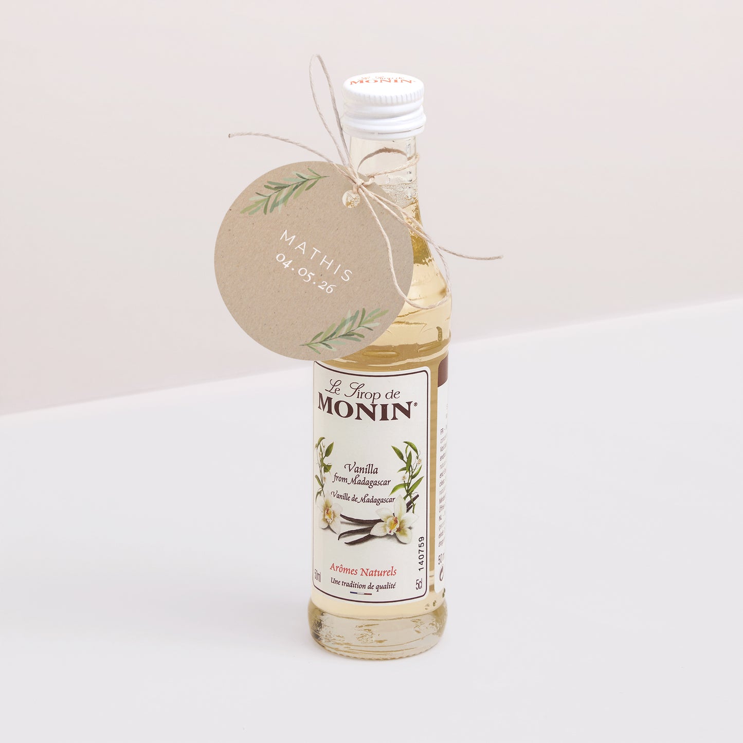 Etiquette perforée Communion Ronde Imitation Kraft & Brin d'olivier photo N° 3