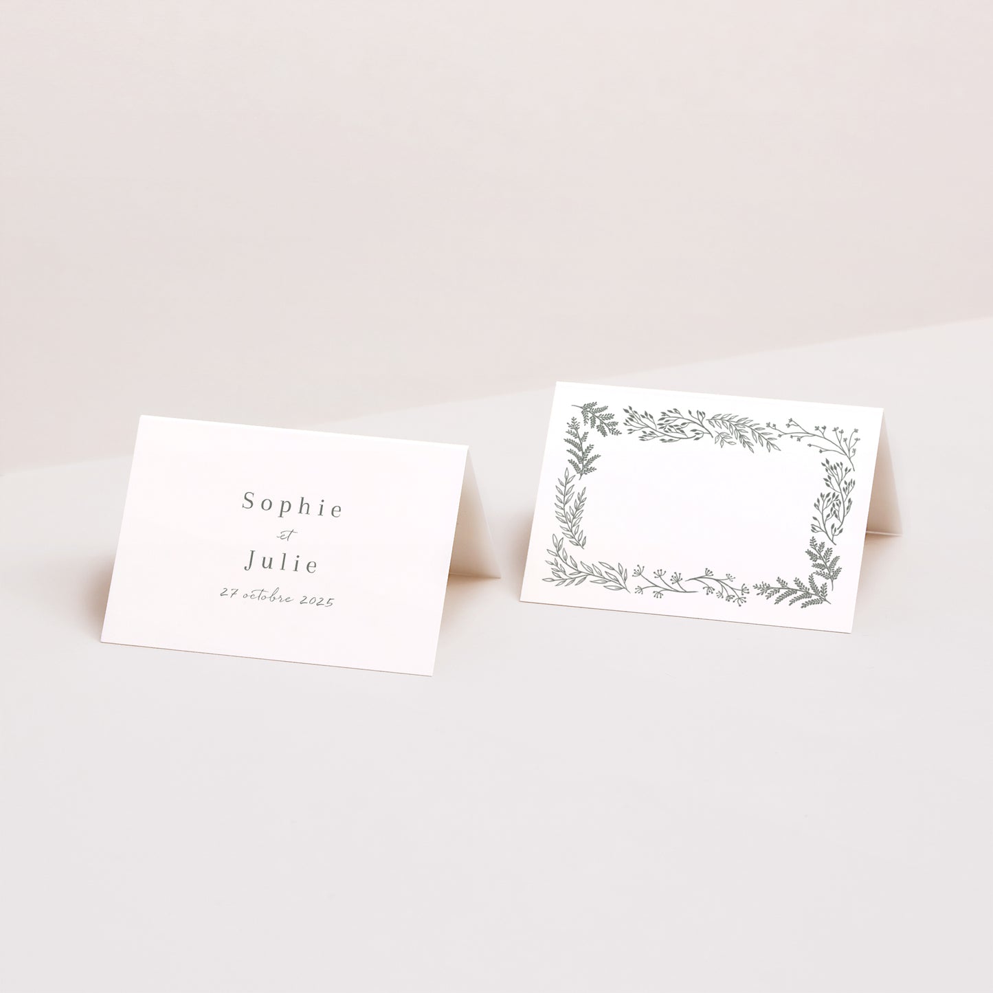 Marque-place Mariage 2 volets Cadre floral photo N° 1