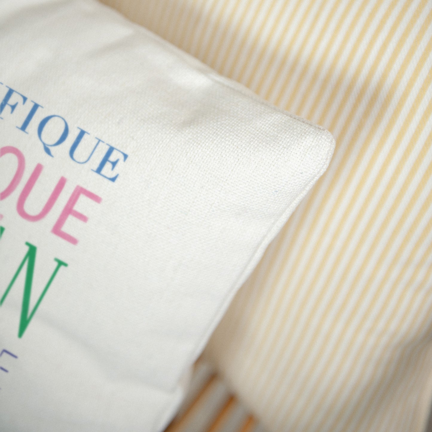 Coussin Objets Beige naturel Mots d'Amour photo N° 3