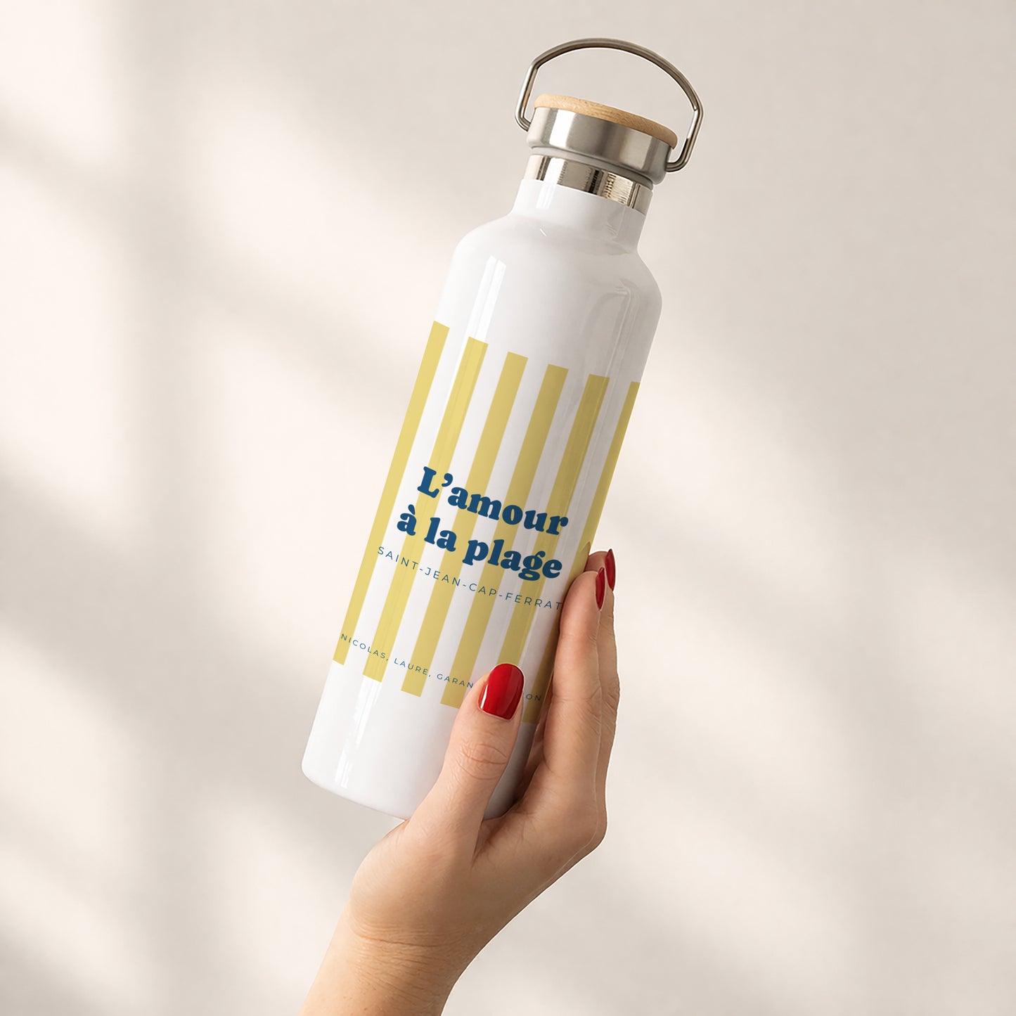 Gourde Objets 75 cl L'amour à la plage jaune photo N° 2