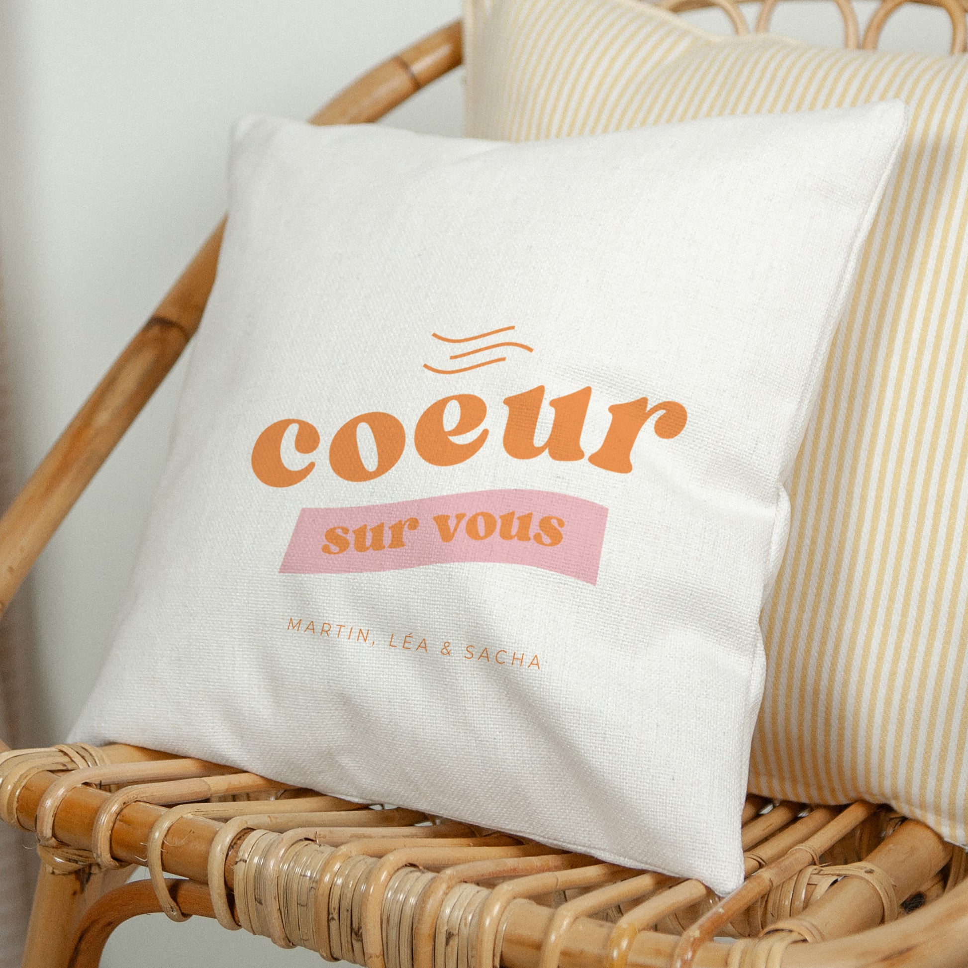 Coussin Objets Beige naturel Cœur sur vous photo N° 1