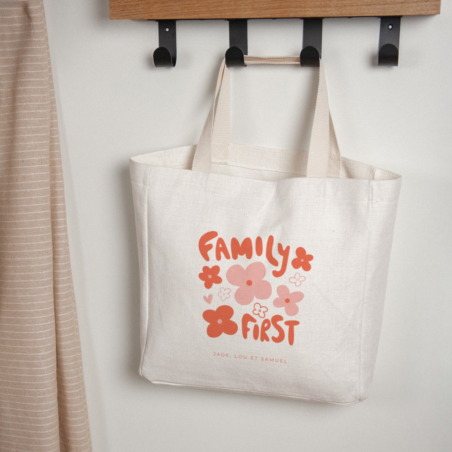 Tote bag Objets Anse en toile Family First Pop photo N° 1