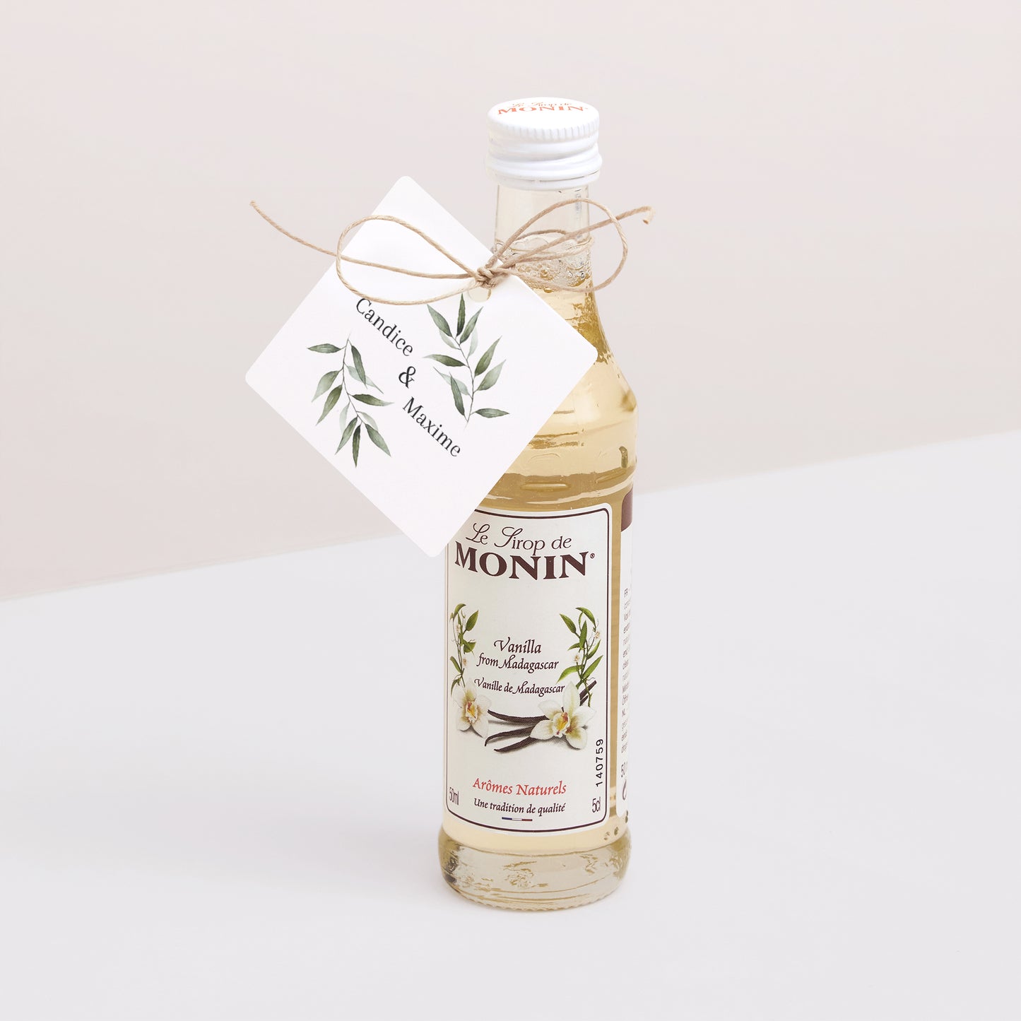 Etiquette perforée Mariage Carrée Majéline photo N° 3