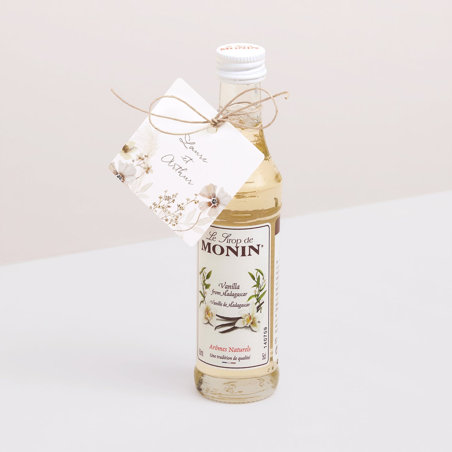 Etiquette perforée Mariage Carrée Camélise photo N° 3