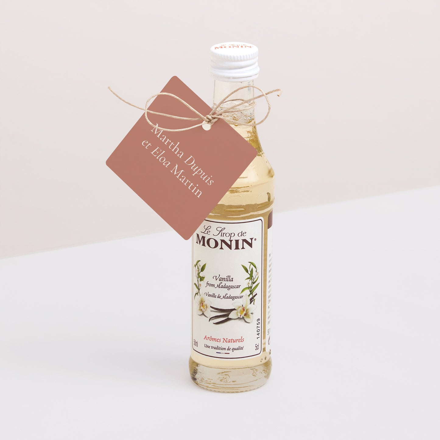 Etiquette perforée Mariage Carrée Typographie élégante II photo N° 3