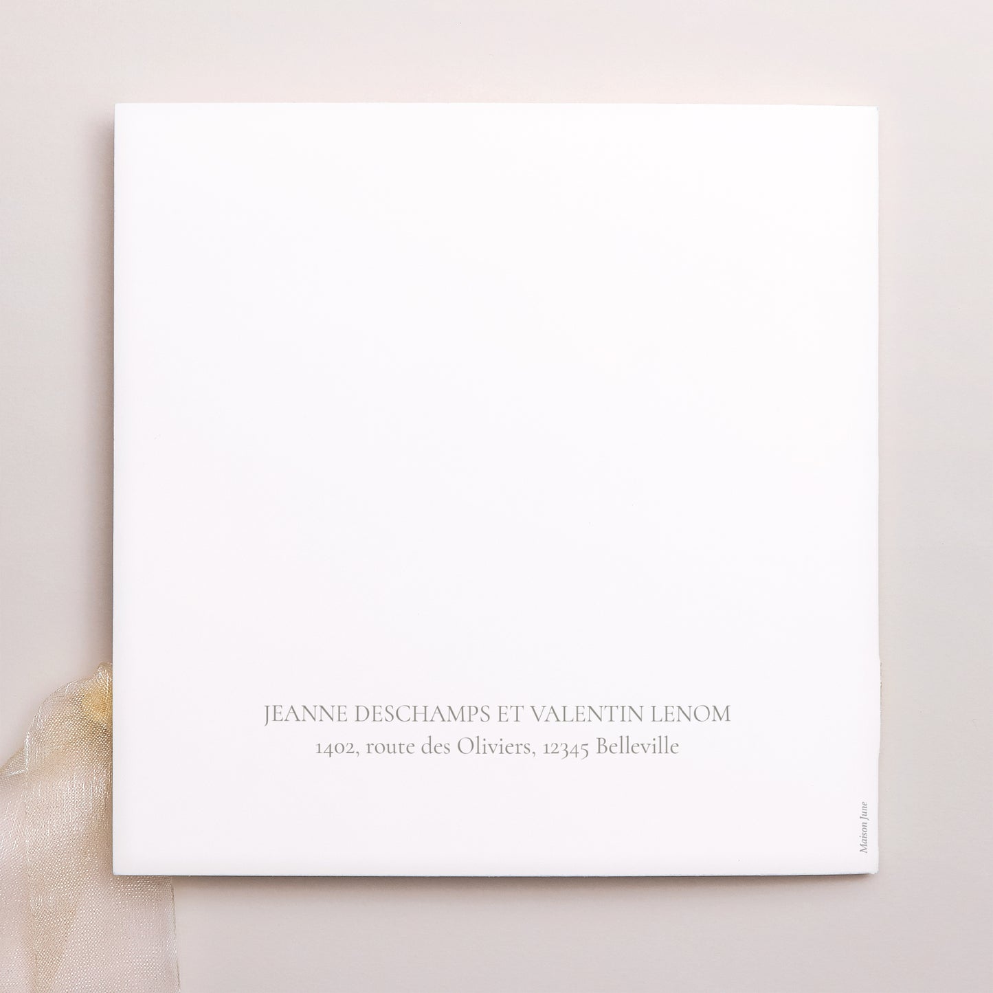 Faire-part Mariage Pochette carrée, 3 cartes, étiquette Couronne fleurie photo N° 4