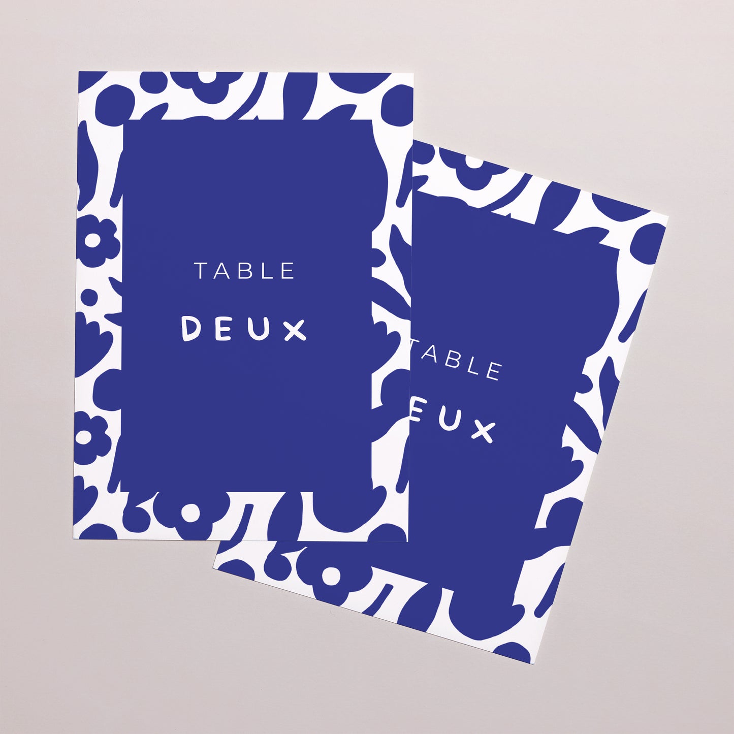Marque table Mariage Rectangle Bleu Majorelle photo N° 2