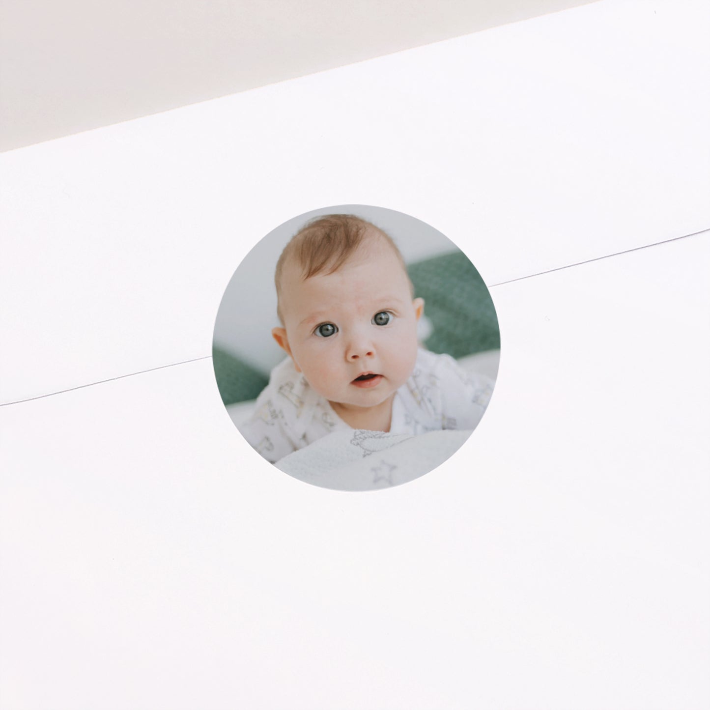 Sticker Baptême Rond Petite pousse photo N° 1