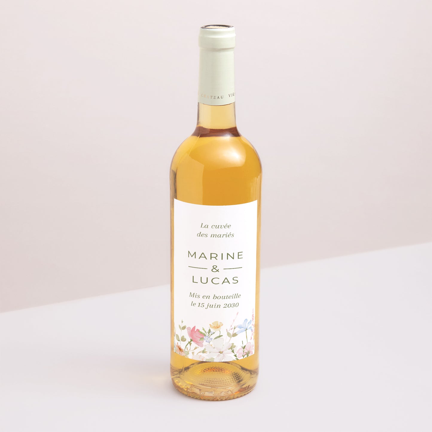 Etiquette bouteille Mariage Portrait Couronne de fleurs sauvages photo N° 1