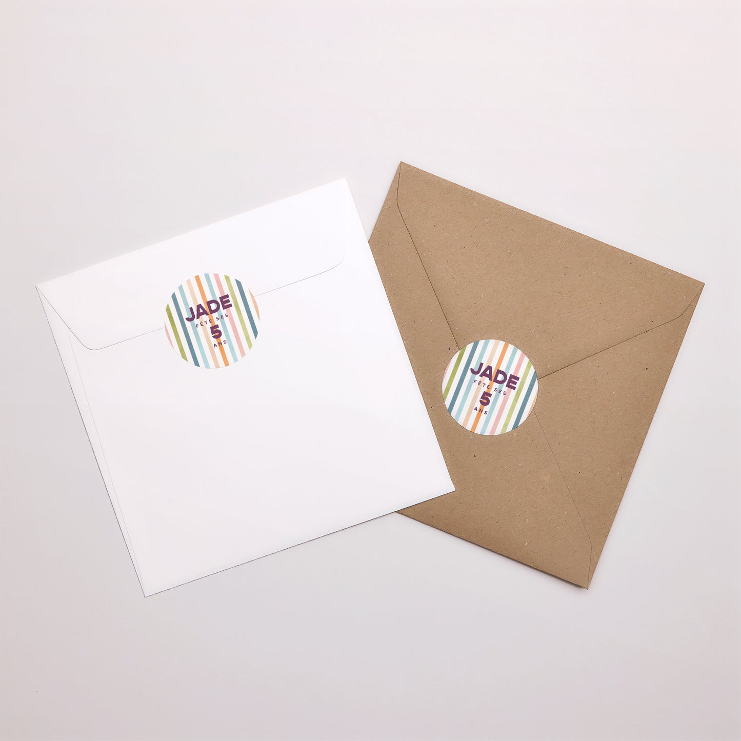 Sticker Anniversaire Enfant Rond Rainbow of colour photo N° 3