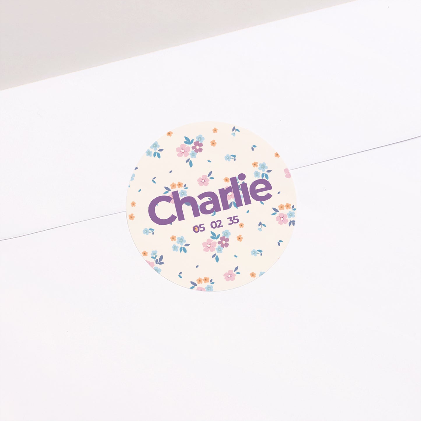 Sticker Naissance Rond Sweet flowers photo N° 1
