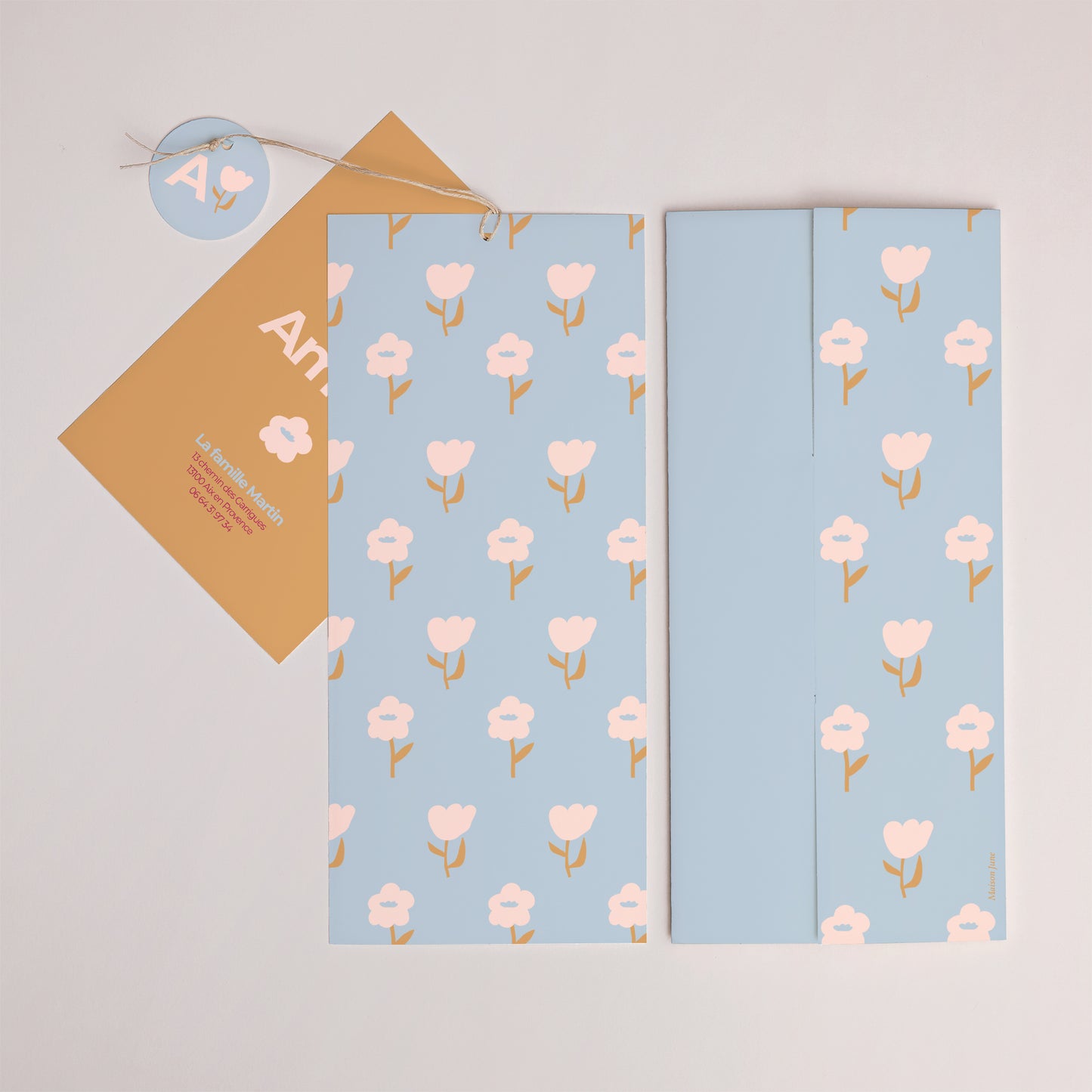 Faire-part Naissance Pochette portrait 2 cartes, étiquette Les fleurs photo N° 4