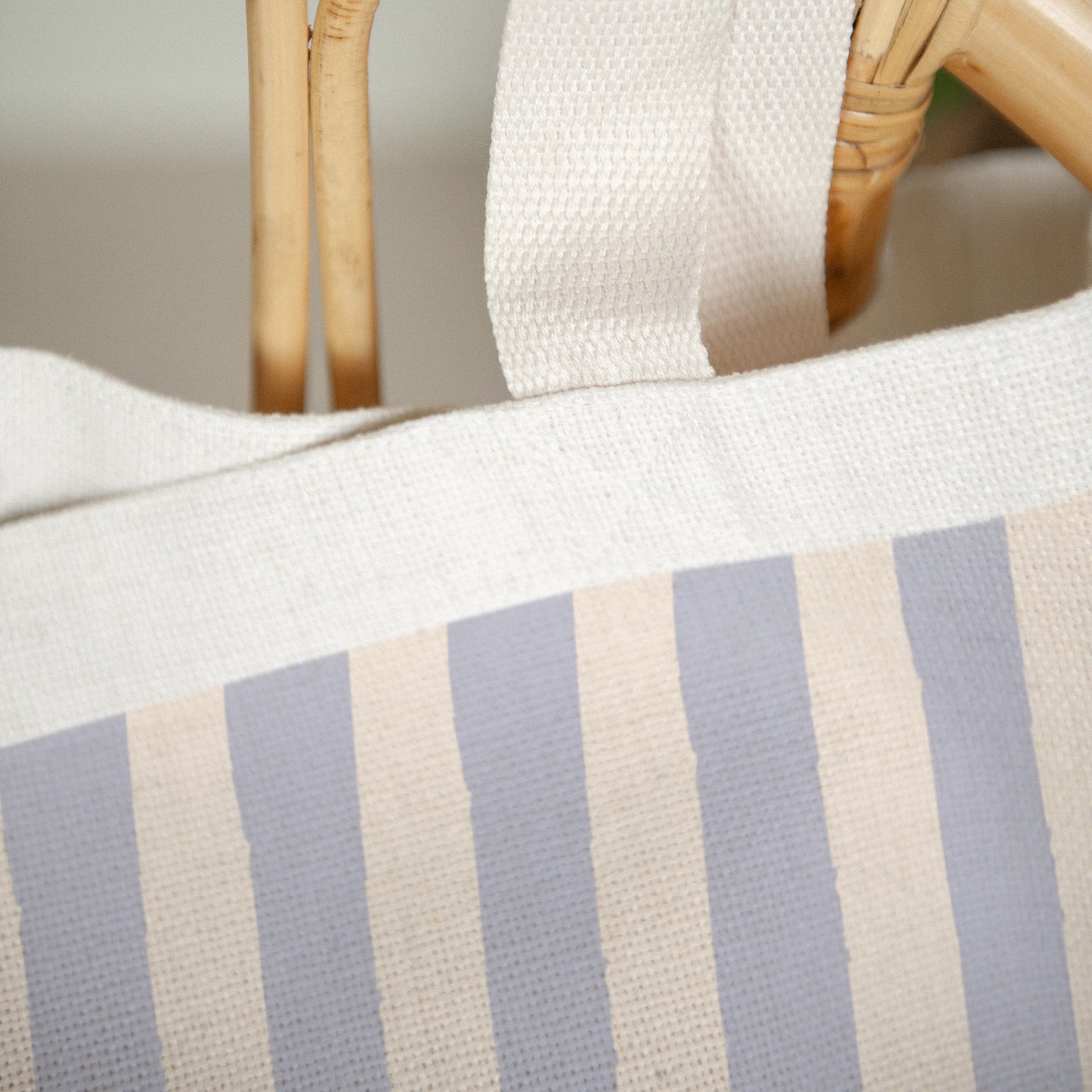 Tote bag Objets Anse en toile Courageuse photo N° 3