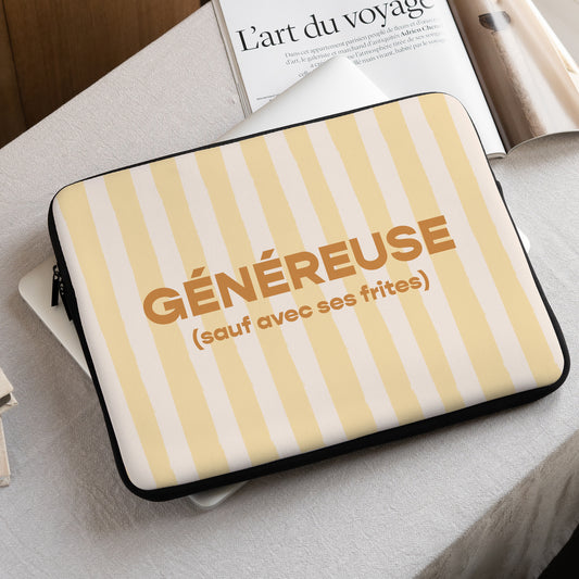 Housse ordinateur 15 pouces Généreuse photo