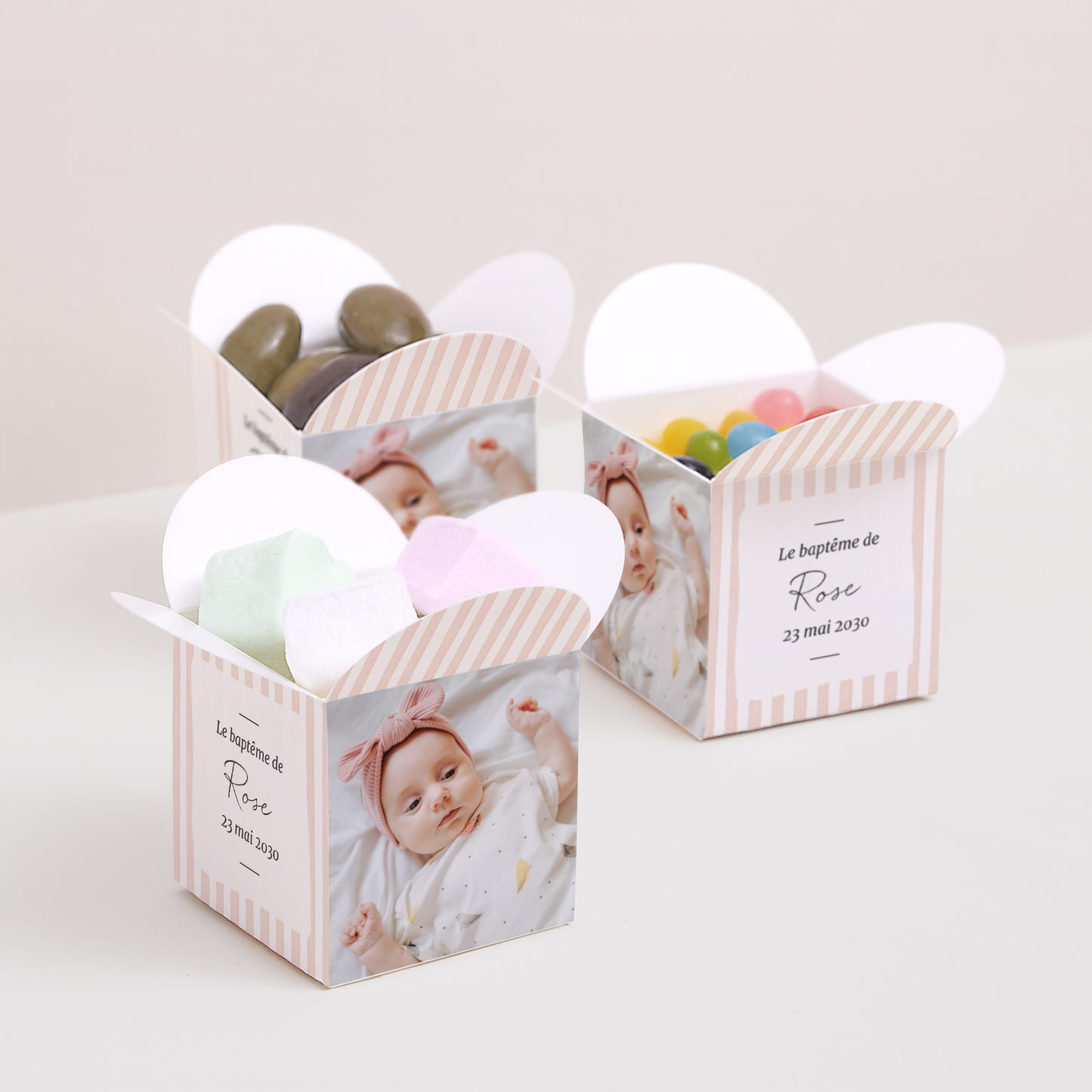 Boîte à dragées Baptême Ouverture papillon Rayures roses claires II photo N° 3