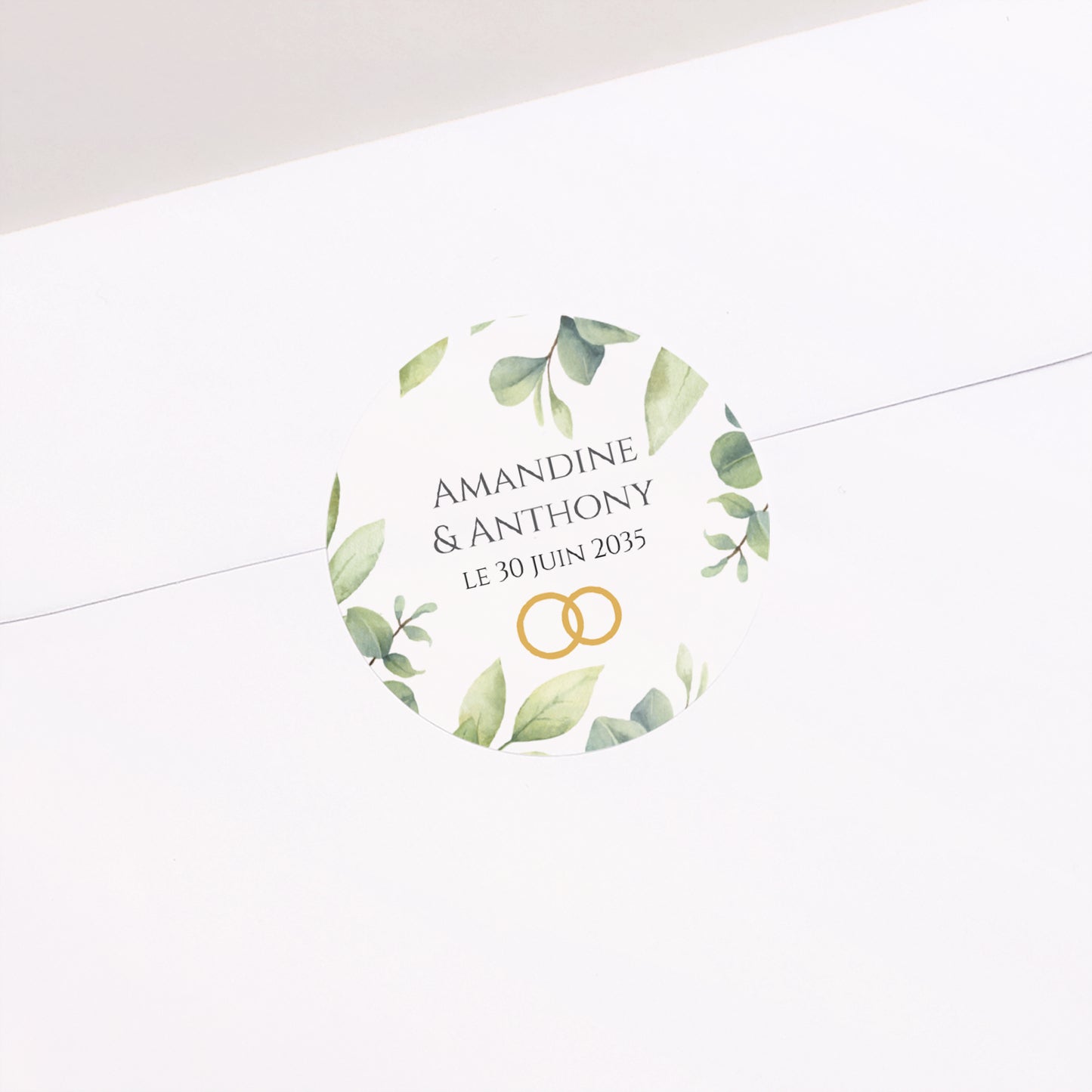 Sticker Mariage Rond Sous l’Éclat des Feuilles photo N° 1