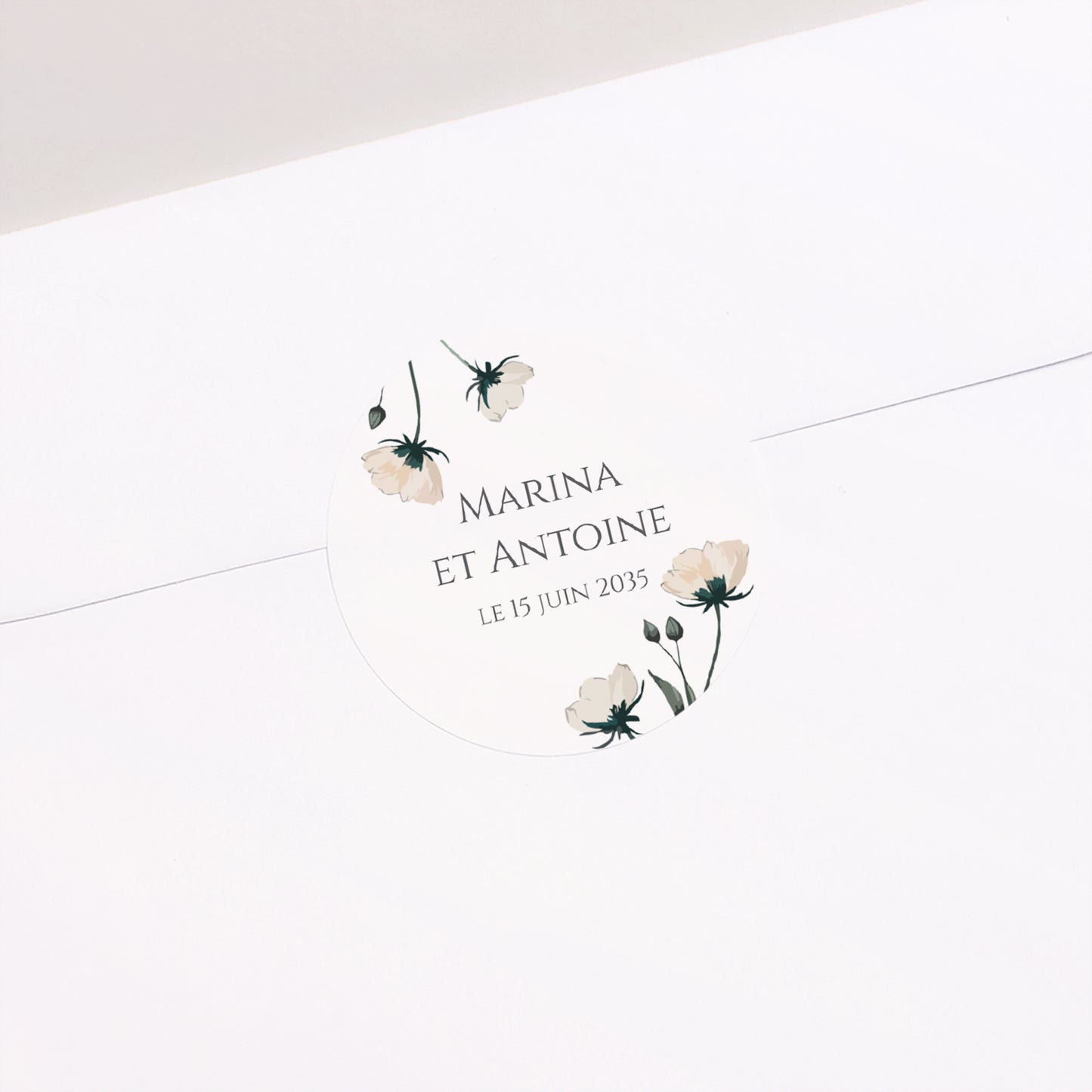 Sticker Mariage Rond Douces Fleurs photo N° 1