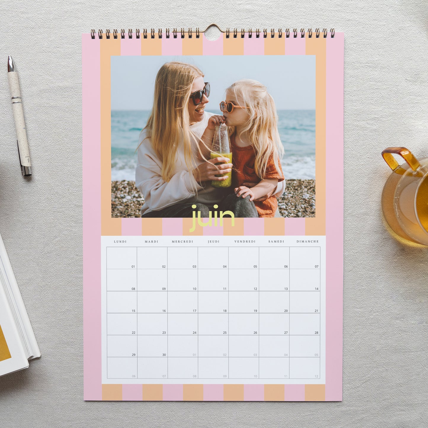 Calendrier Fin d'année Mural A3 Colourful stripes photo N° 2
