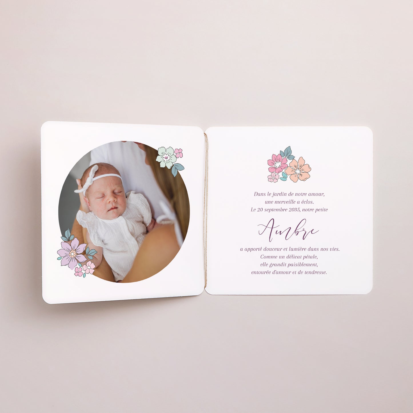 Faire-part Naissance Carré double volet, coins arrondis, étiquette ronde Fleur de Coton photo N° 2
