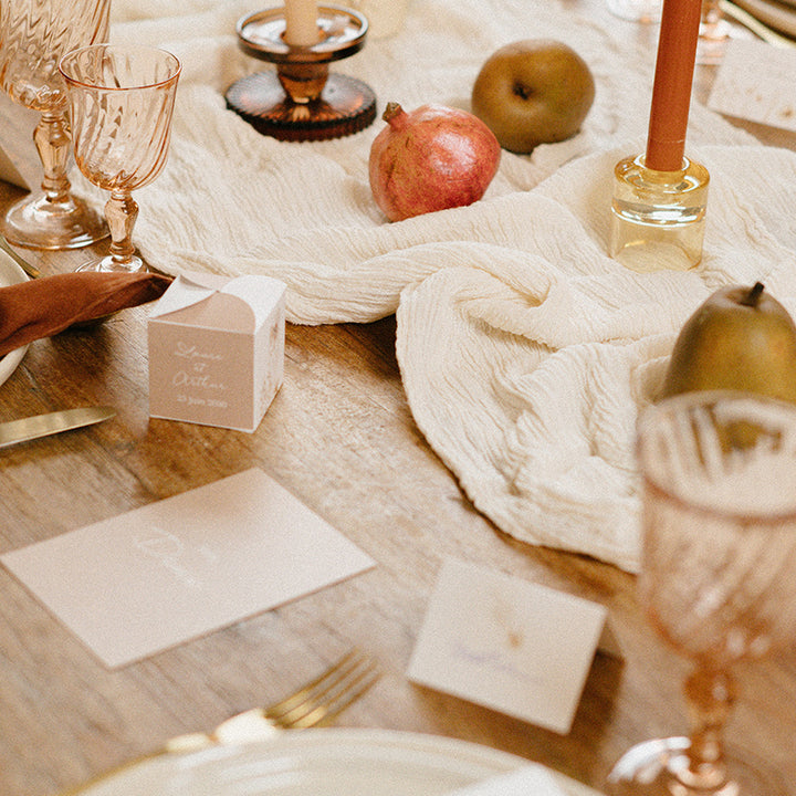 Marque table