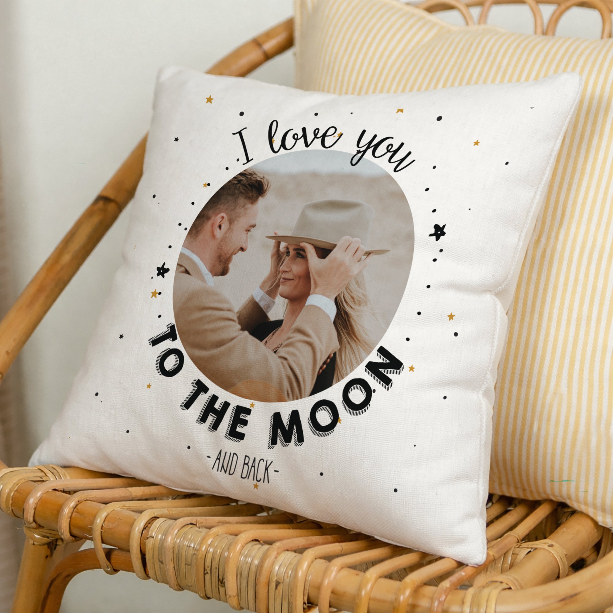 Coussin Objets Beige naturel To the Moon & back photo N° 1