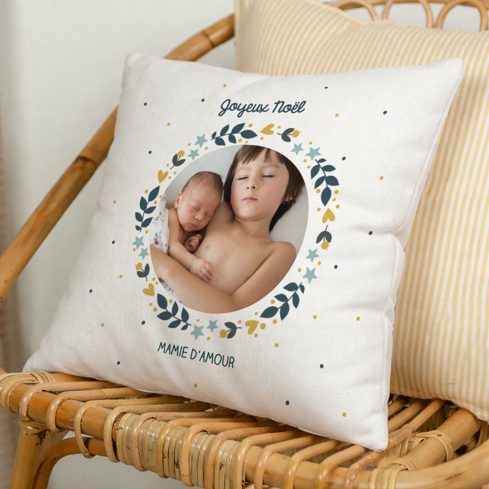 Coussin Objets Beige naturel Mamie Noël photo N° 1