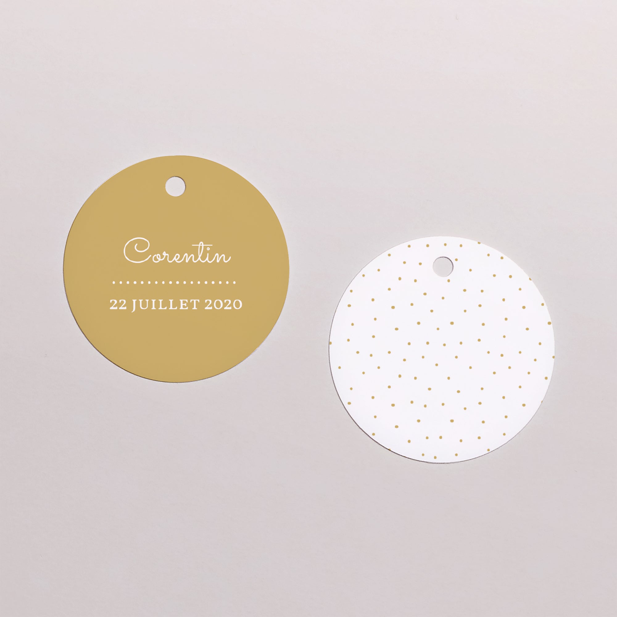 Etiquette perforée Naissance Ronde Culotte courte photo N° 1