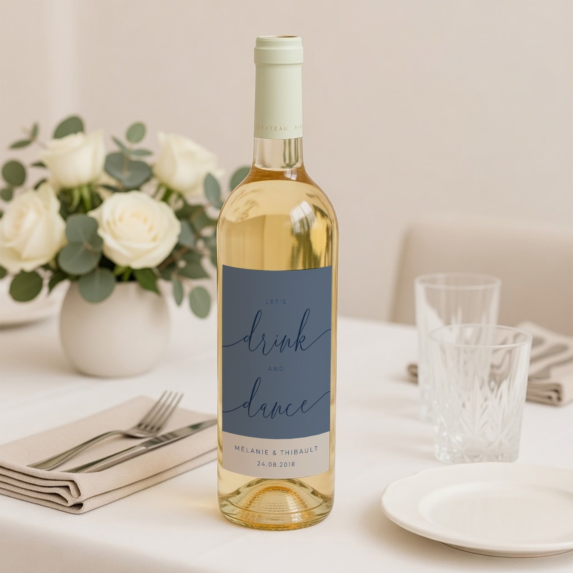 Etiquette bouteille Mariage Portrait Nude & Marine Chic photo N° 2