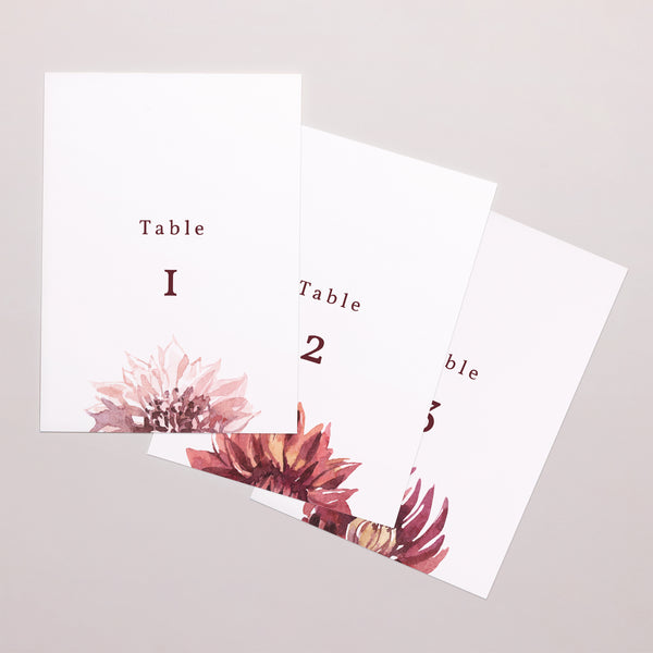 Marque table Mariage Rectangle Accord floral, Dahlia & Fougères photo