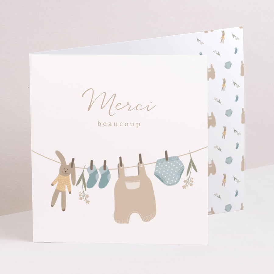 Remerciements Naissance Double volet asymétrique Petits vêtements garçon sur fil à linge photo
