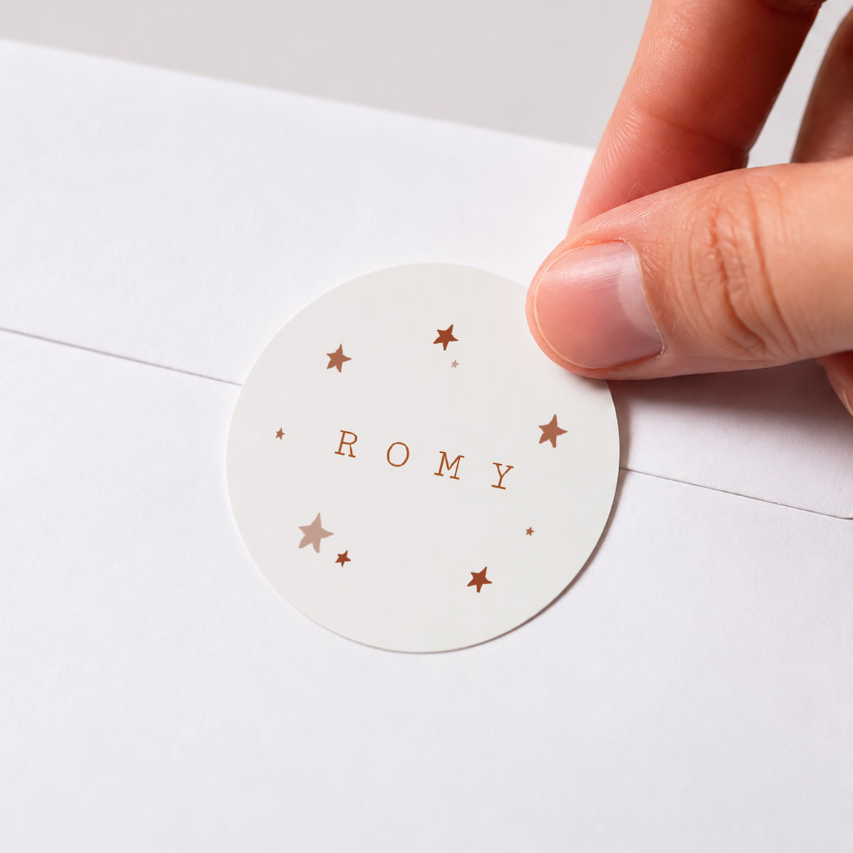 Sticker Anniversaire Enfant Rond Licorne Rose Poudré photo