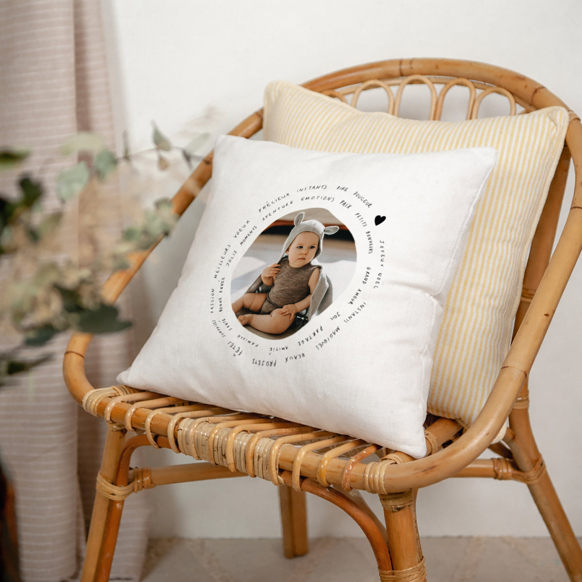 Coussin Fin d'année Beige naturel Photo, petits mots photo N° 2