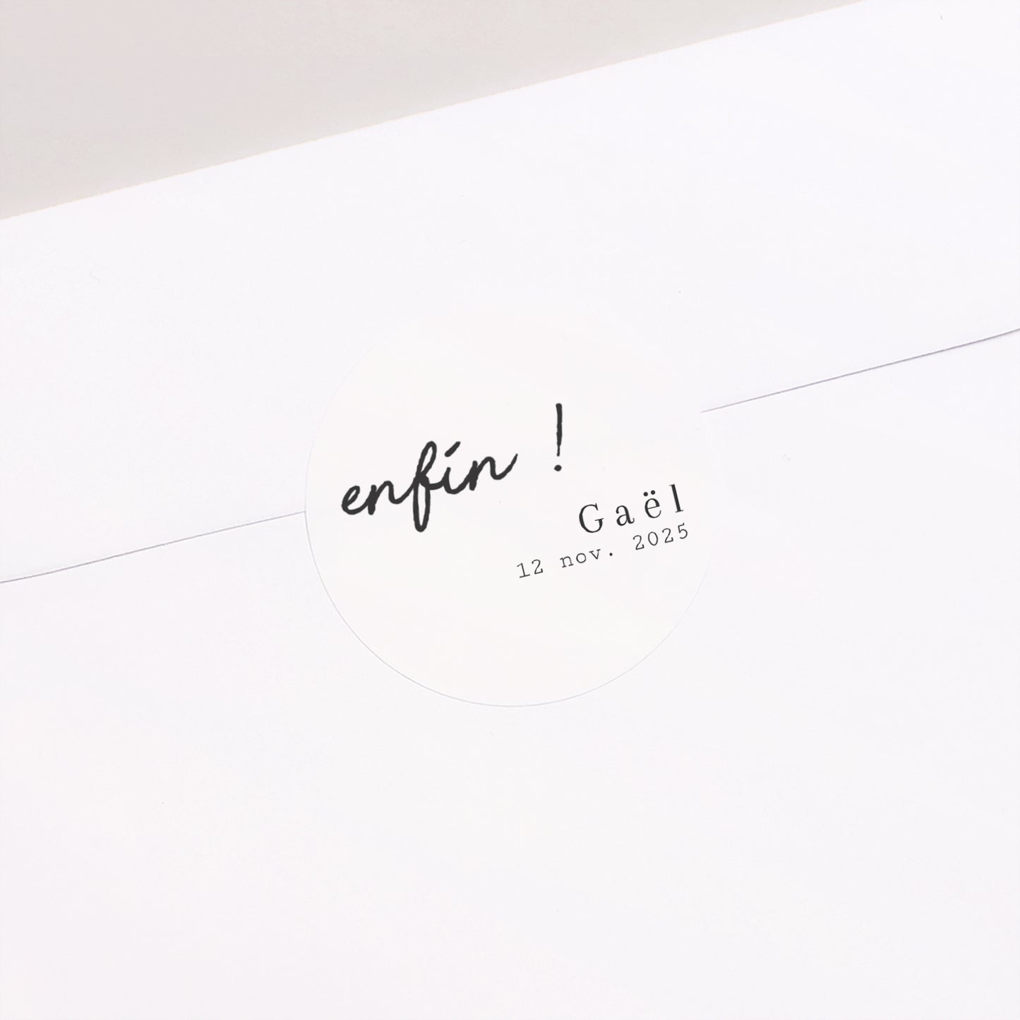 Sticker Naissance Rond Bout de chou photo N° 1