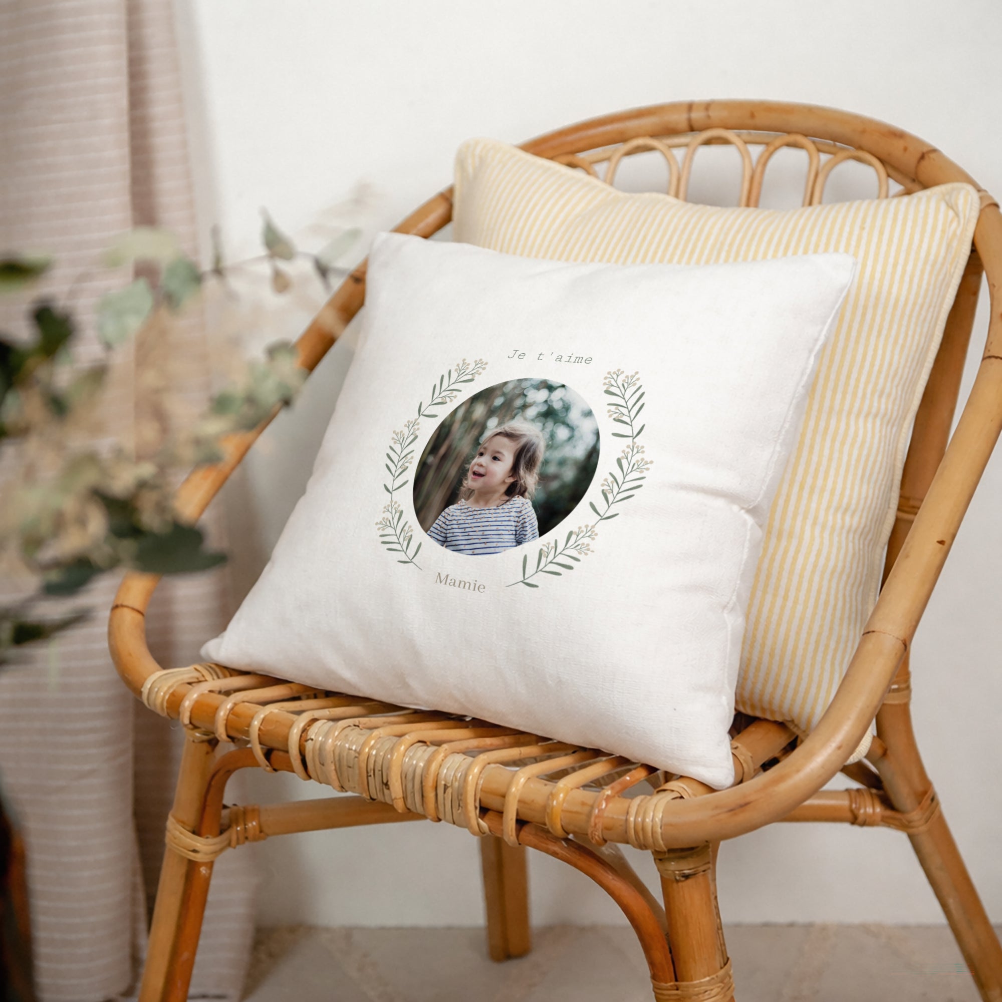 Coussin Fin d'année Beige naturel Brin flocon et boule photo N° 2