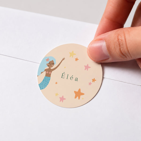 Sticker Anniversaire Enfant Rond Jolie Sirène photo